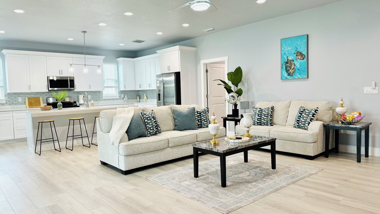 Photo of Livingroom in Lutz