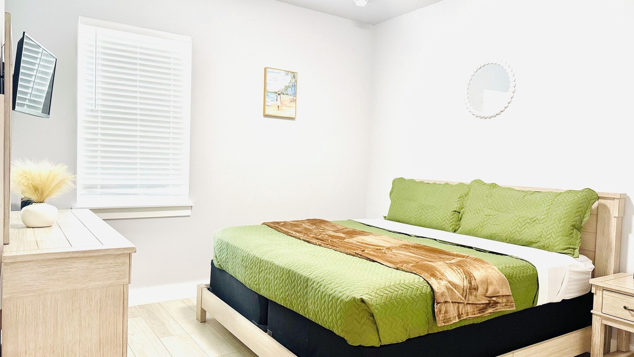 Photo of Bedroom in Lutz