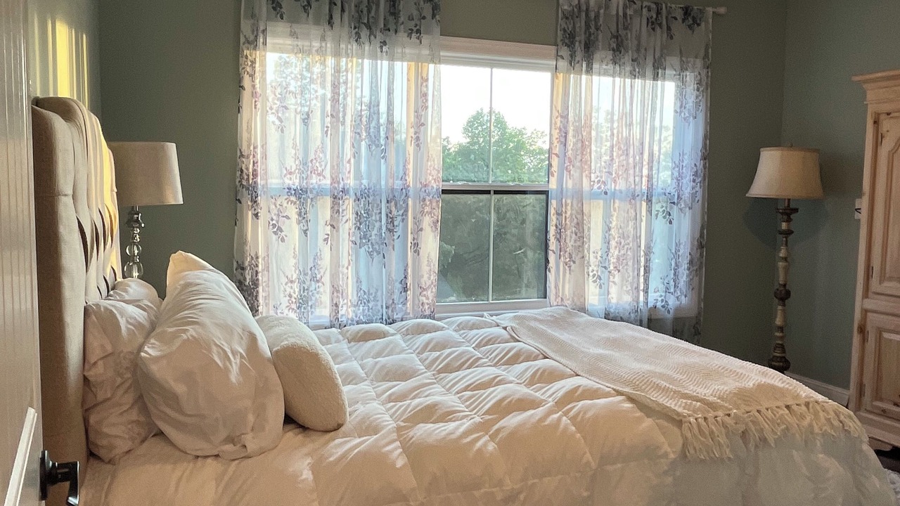 Photo of Bedroom in Arley
