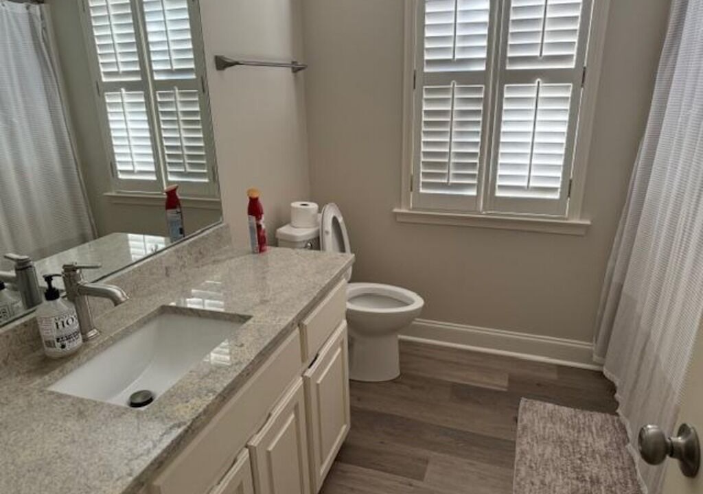 Photo of Bathroom in Gunter Afs
