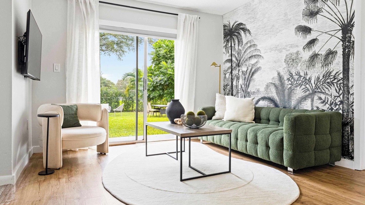 Photo of Bedroom in Cutler Bay