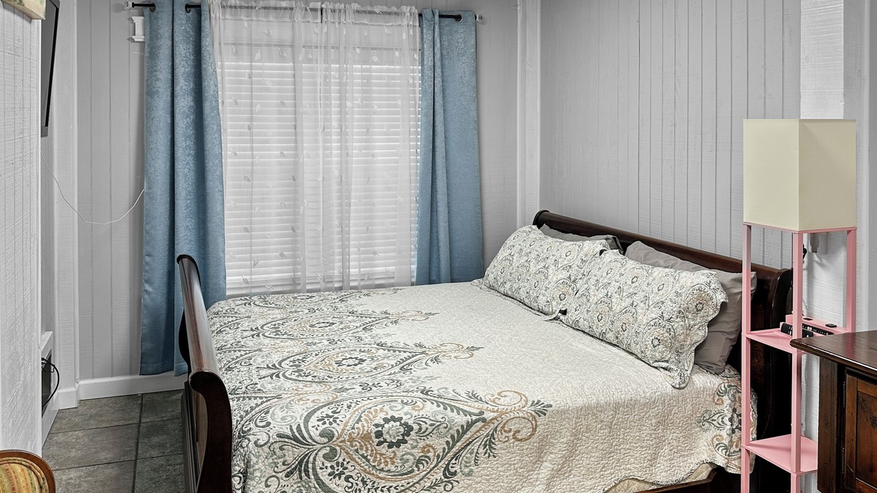 Photo of Bedroom in Fort Morgan