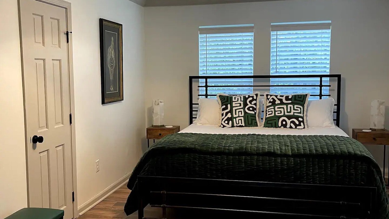 Photo of Bedroom in College Park