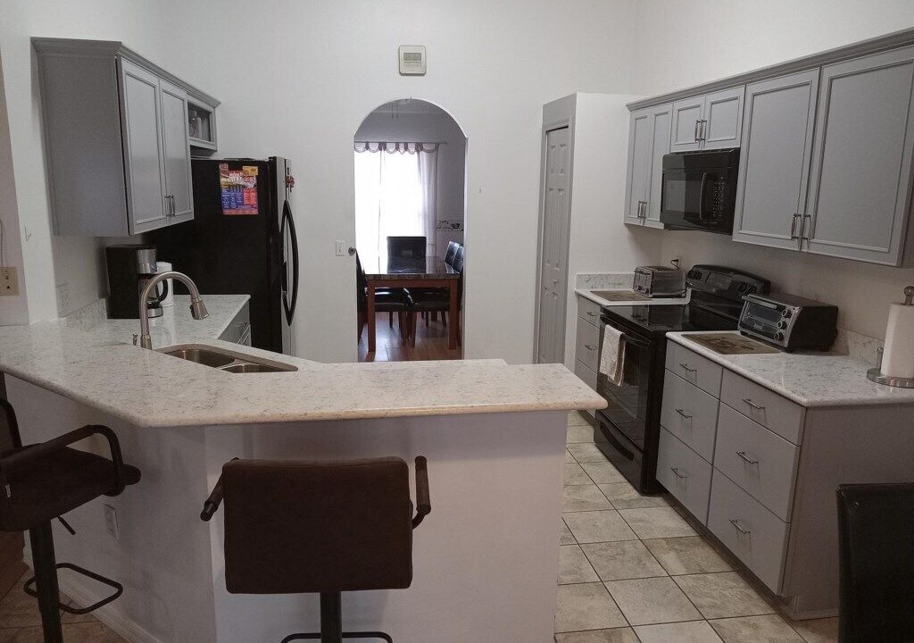 Photo of Kitchen in Crescent Lakes