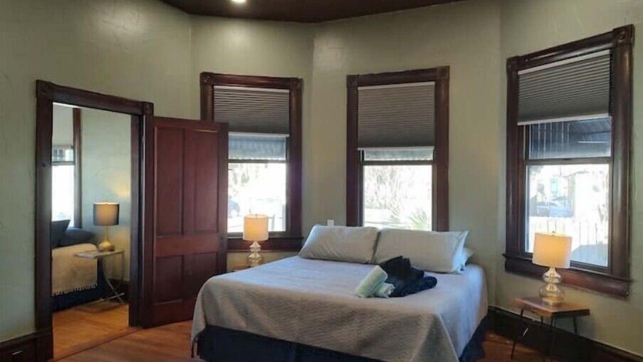 Photo of Bedroom in Downtown