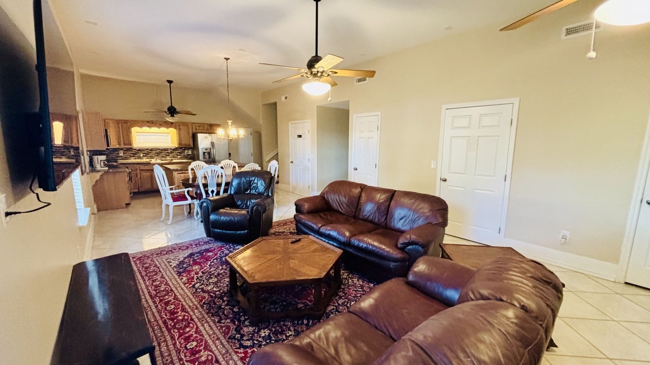 Photo of Livingroom in Lincoln