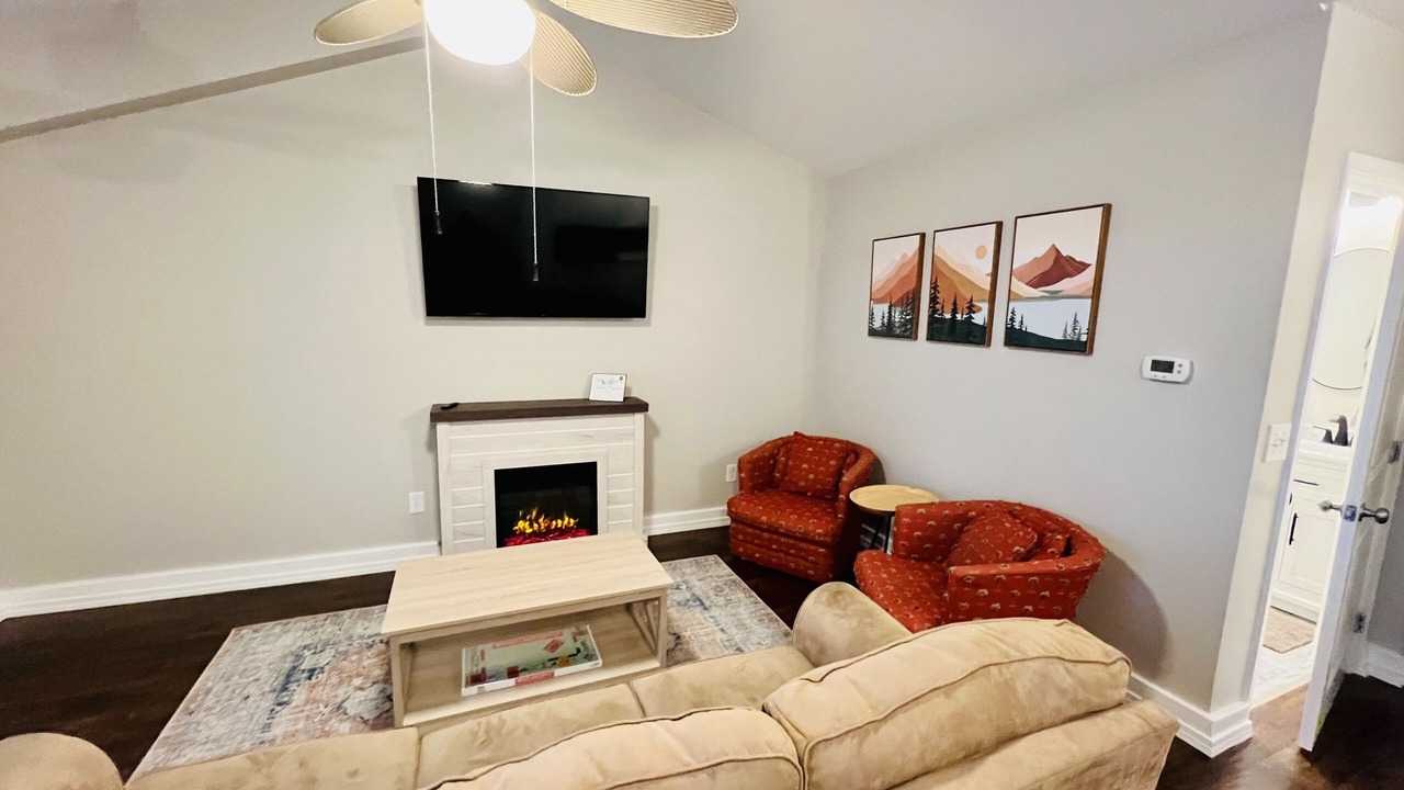 Photo of Livingroom in Lincoln