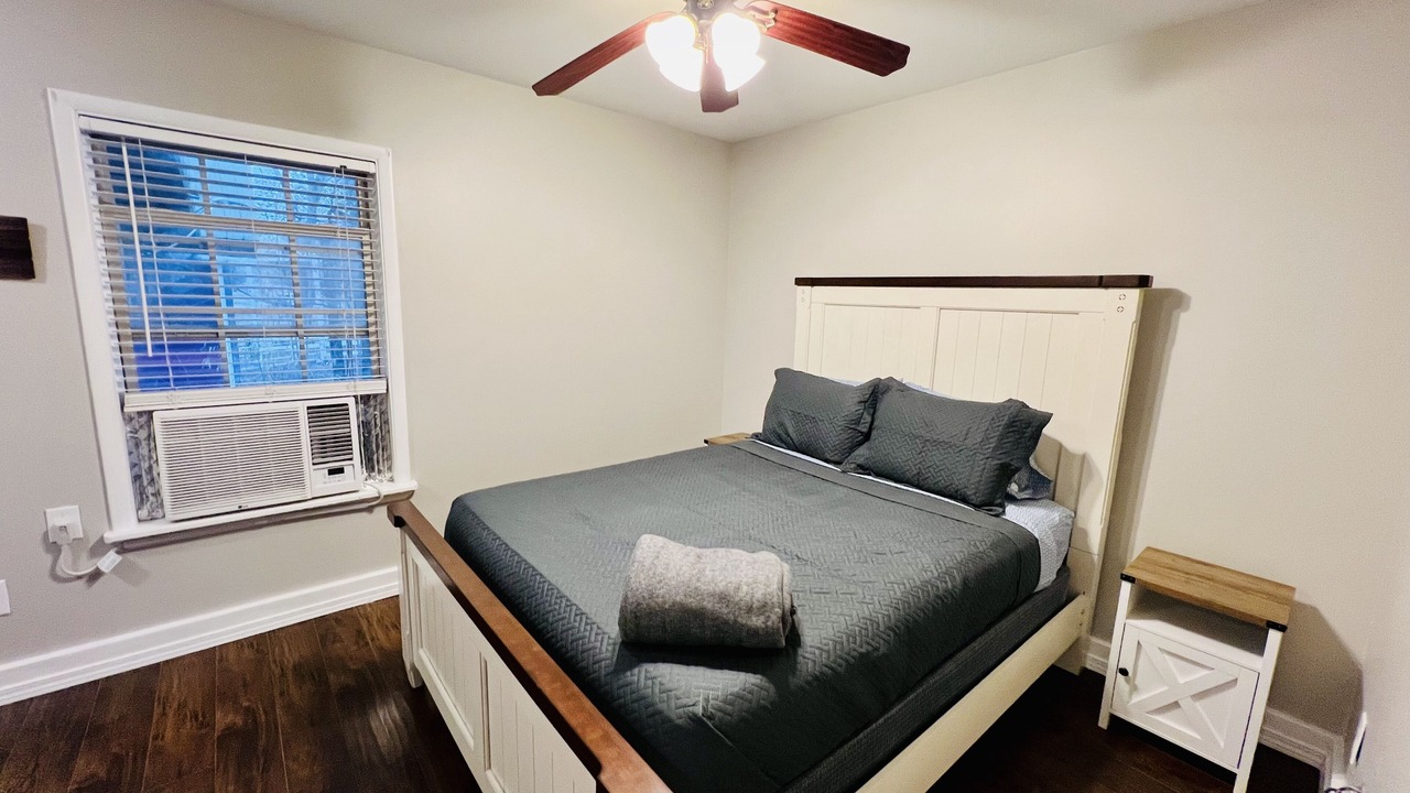 Photo of Bedroom in Lincoln