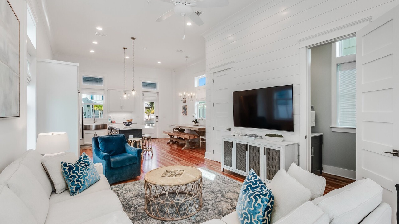 Photo of Livingroom in Orange Beach