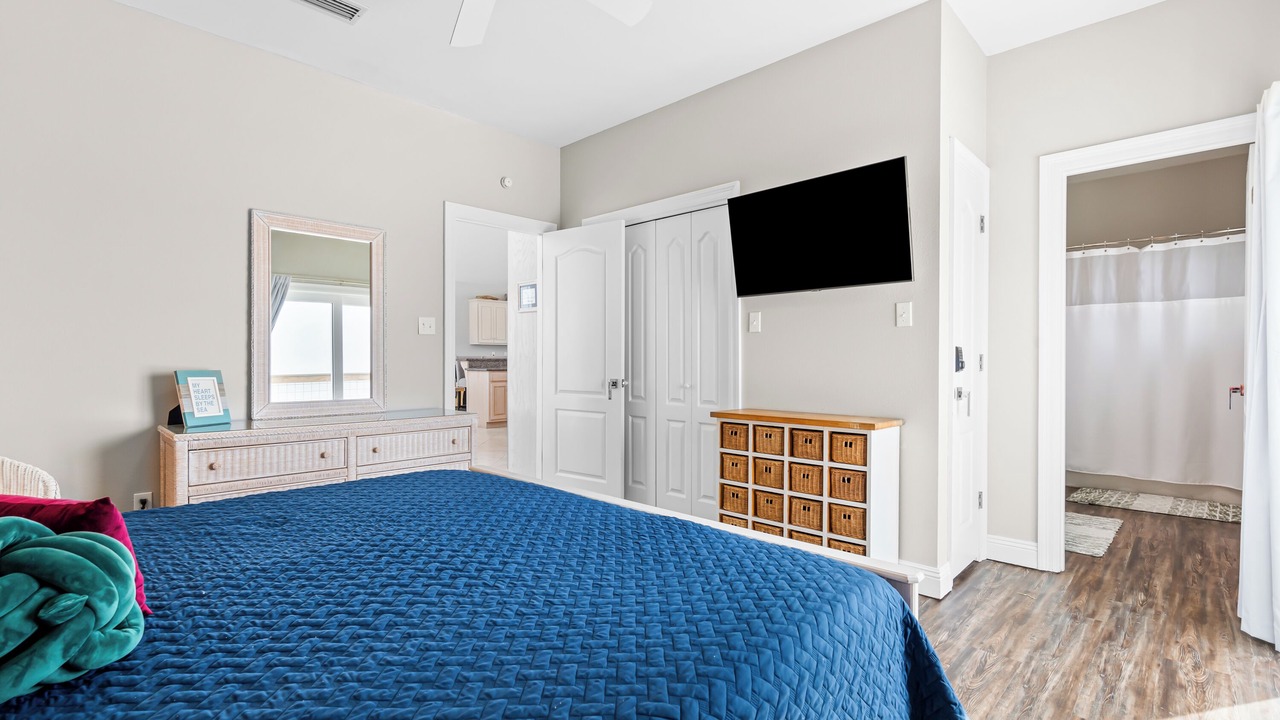 Photo of Bedroom in Dauphin Island