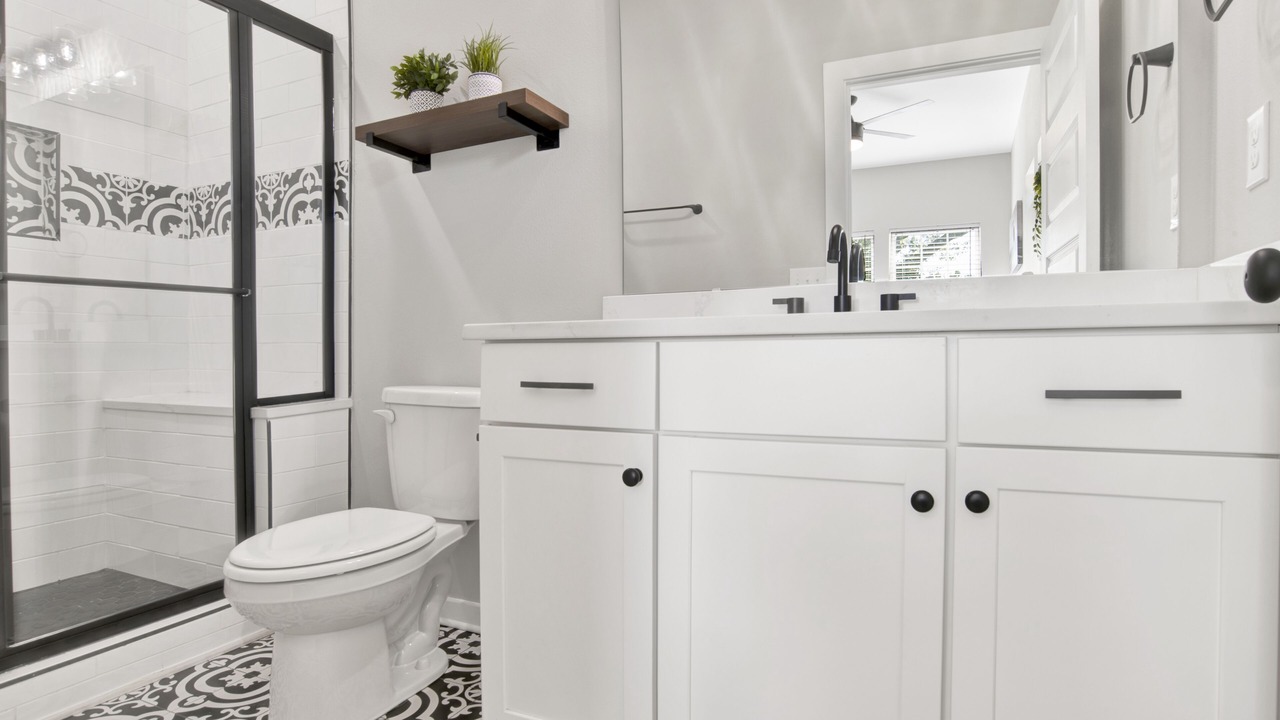 Photo of Bathroom in South Pensacola