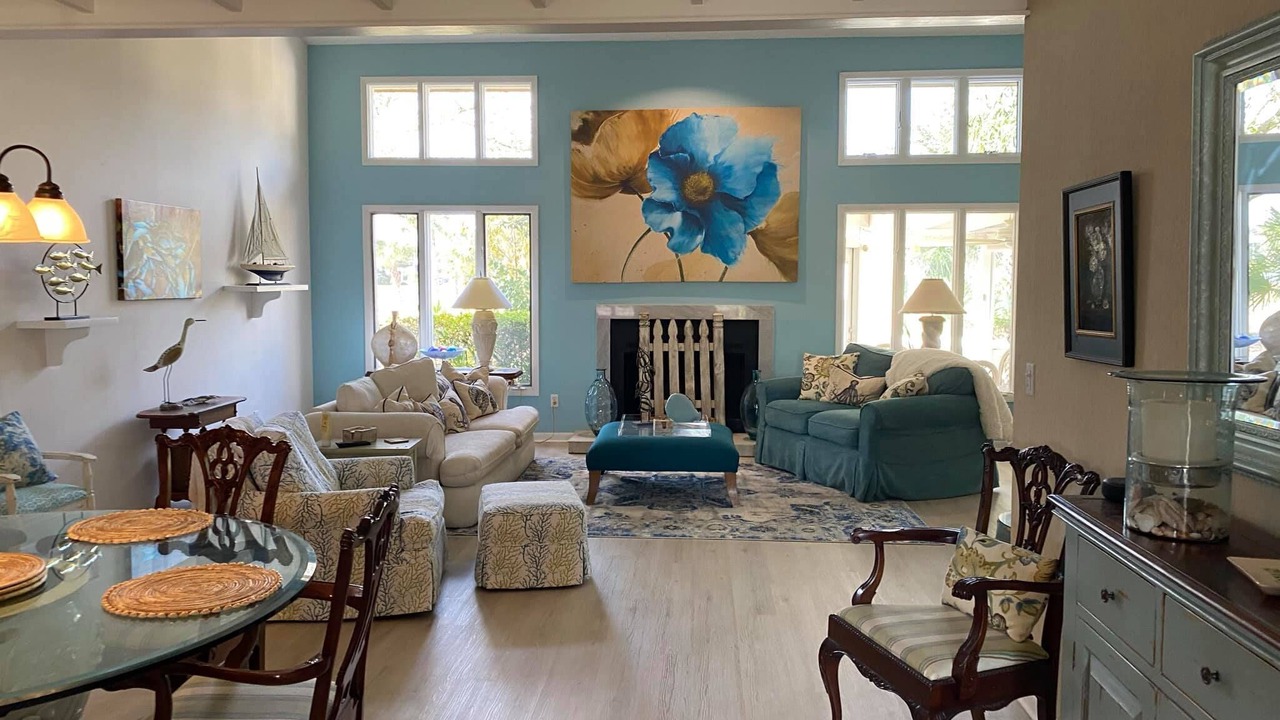Photo of Livingroom in Sawgrass
