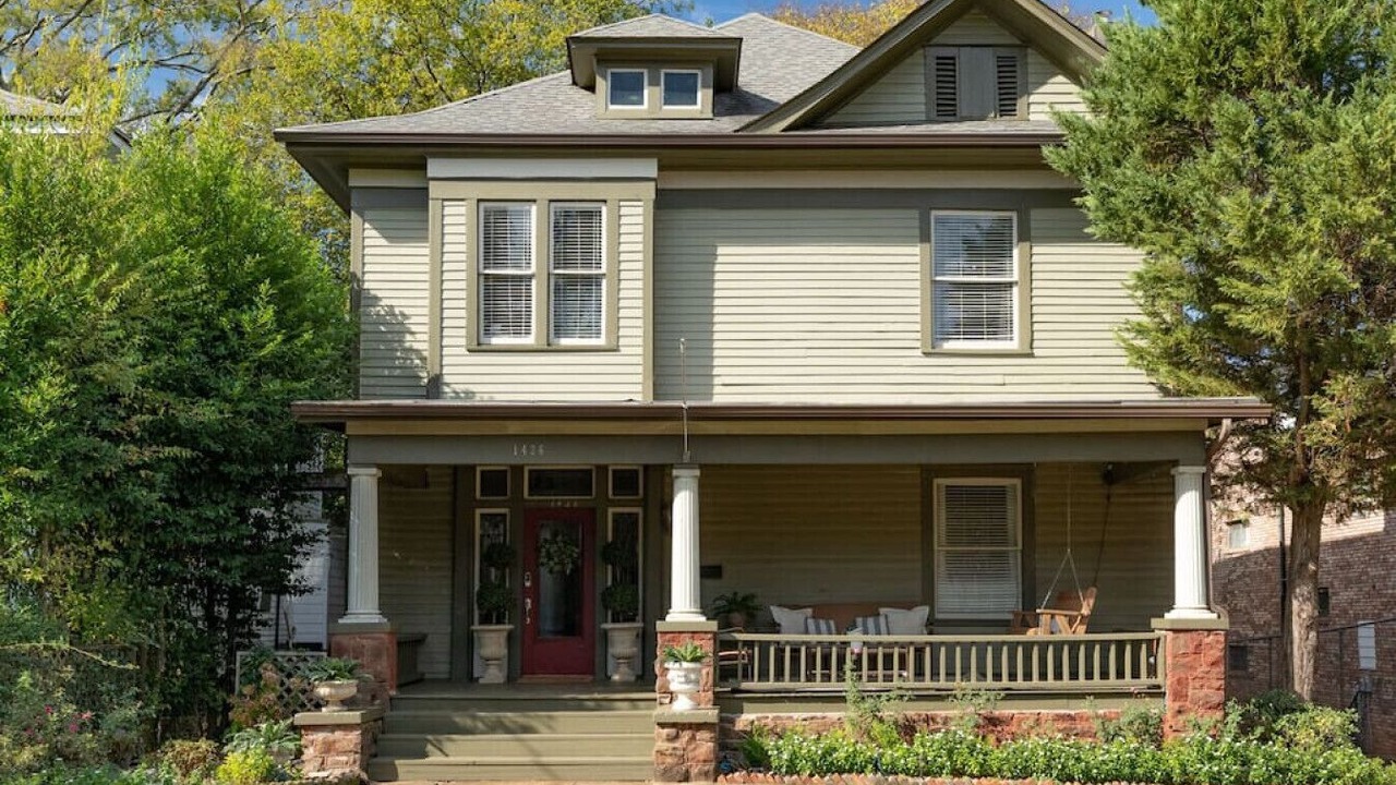 Photo of Outdoor in Five Points South
