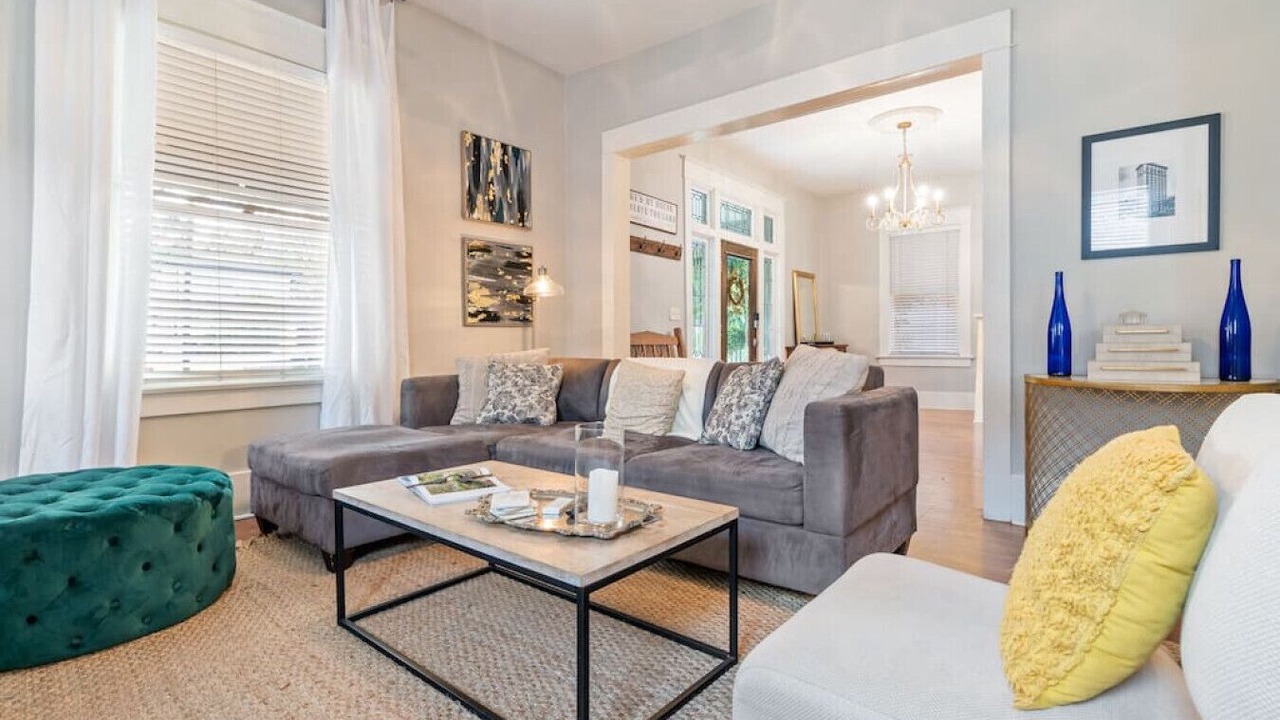 Photo of Livingroom in Five Points South