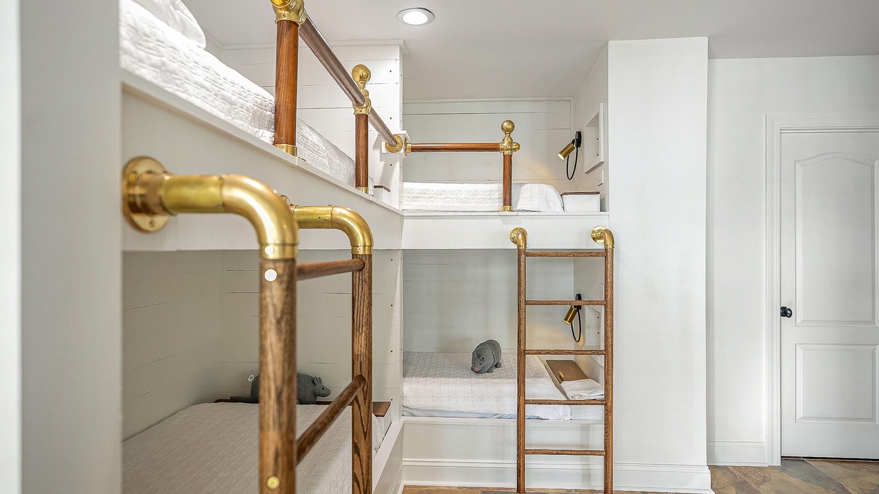 Photo of Bedroom in Arley