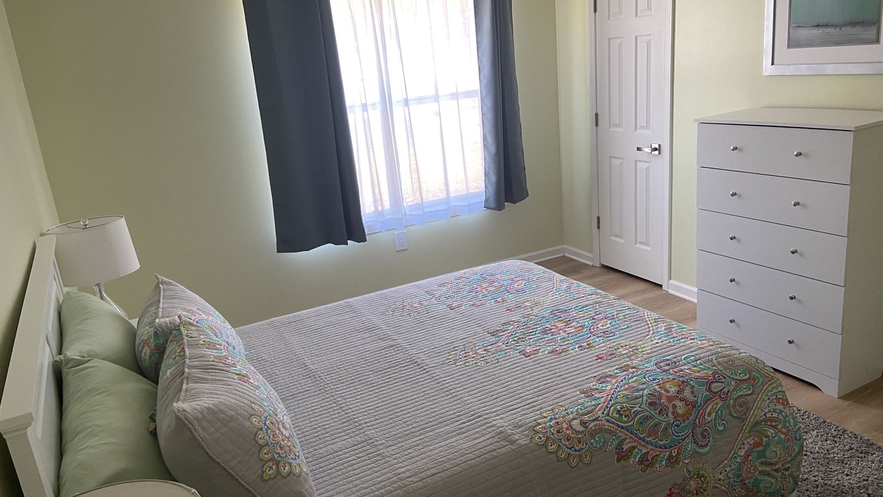 Photo of Bedroom in Dadeville