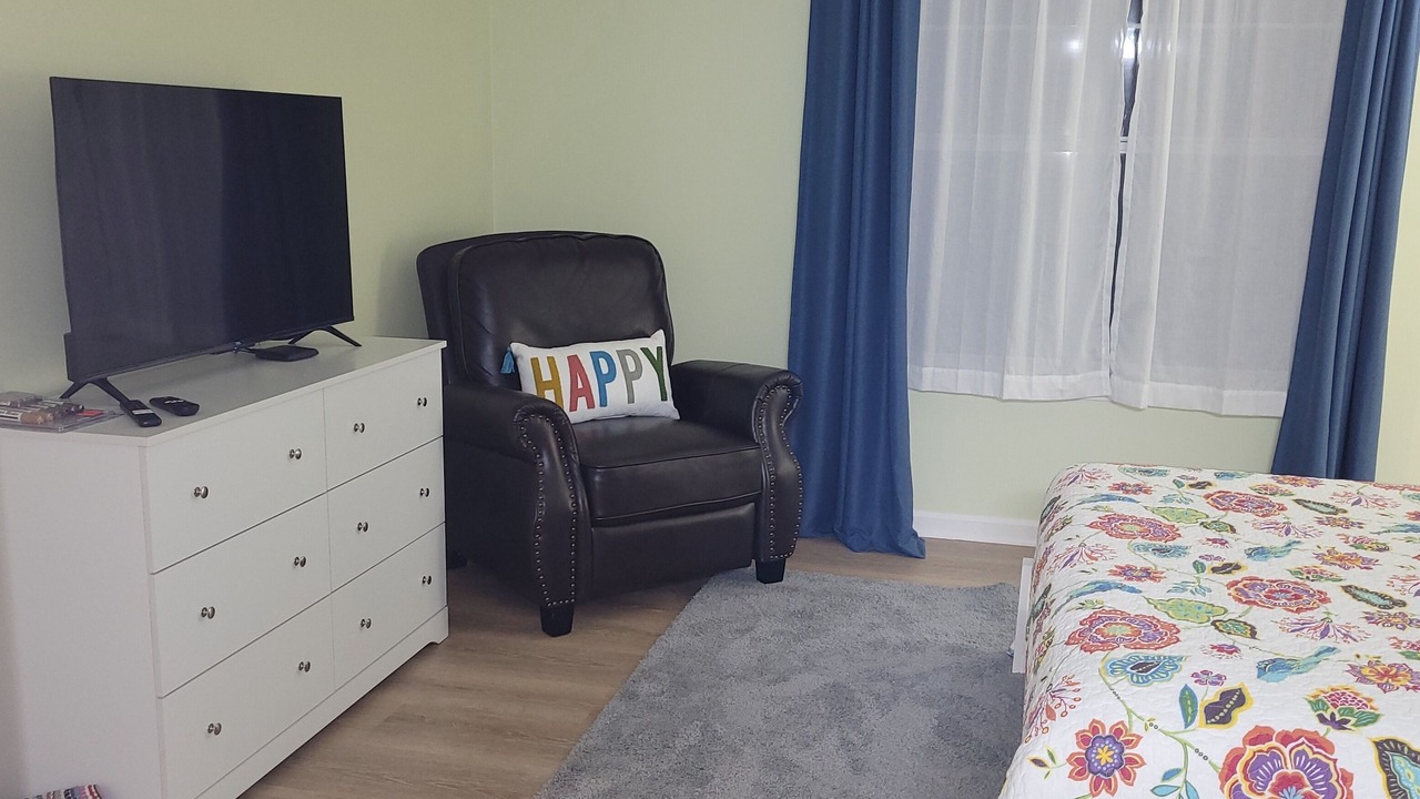Photo of Bedroom in Dadeville