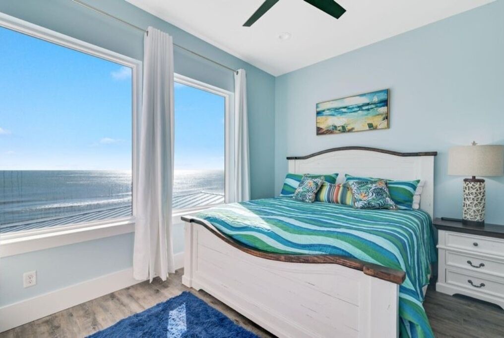 Photo of Bedroom in Surf Side Shores