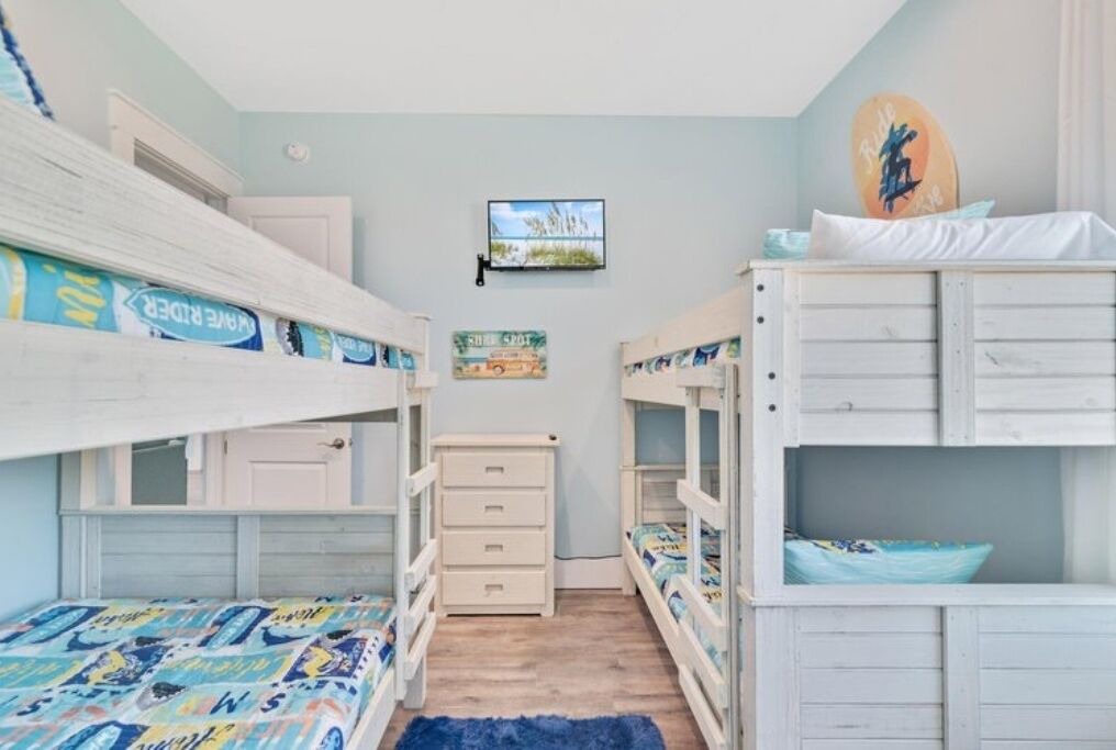 Photo of Bedroom in Surf Side Shores