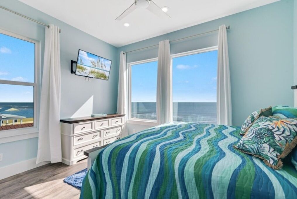 Photo of Bedroom in Surf Side Shores