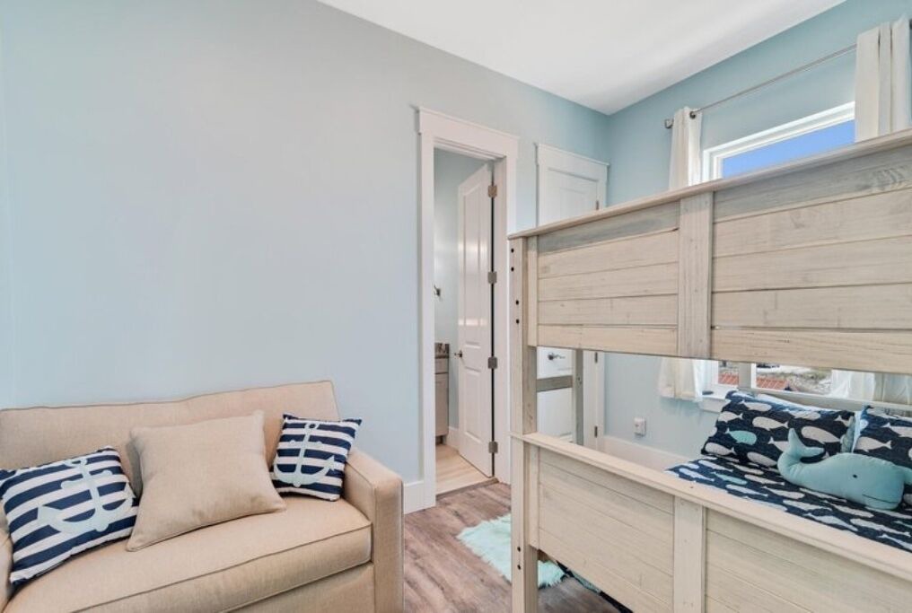 Photo of Bedroom in Surf Side Shores