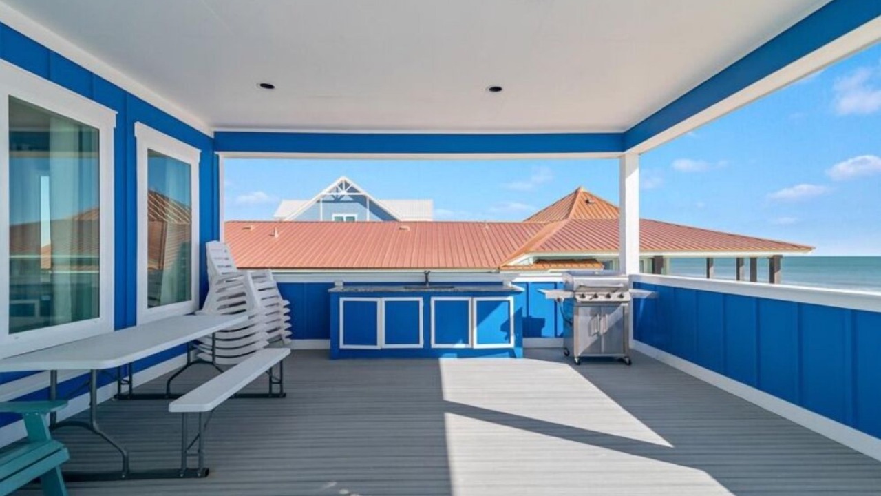 Photo of Outdoor in Surf Side Shores