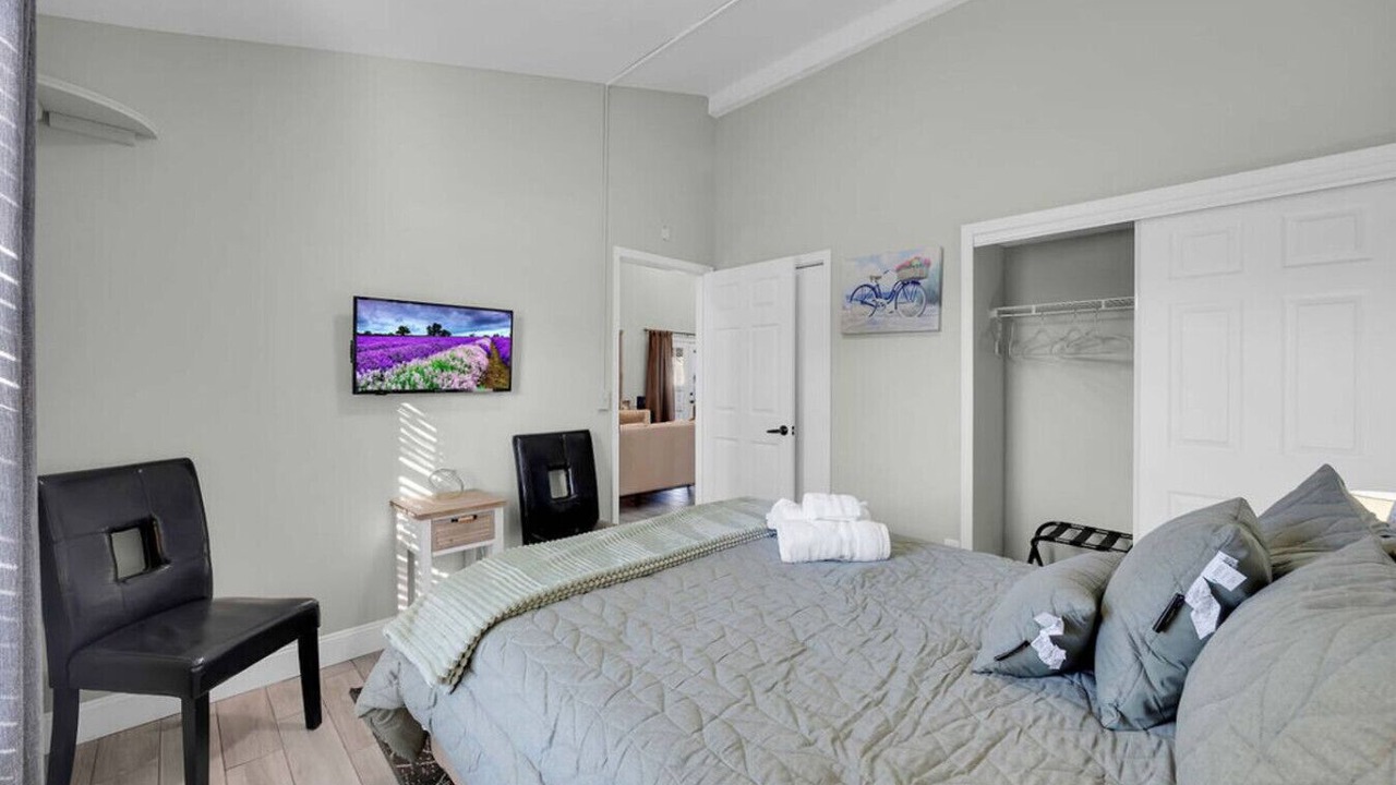 Photo of Bedroom in Dolphin's Cove