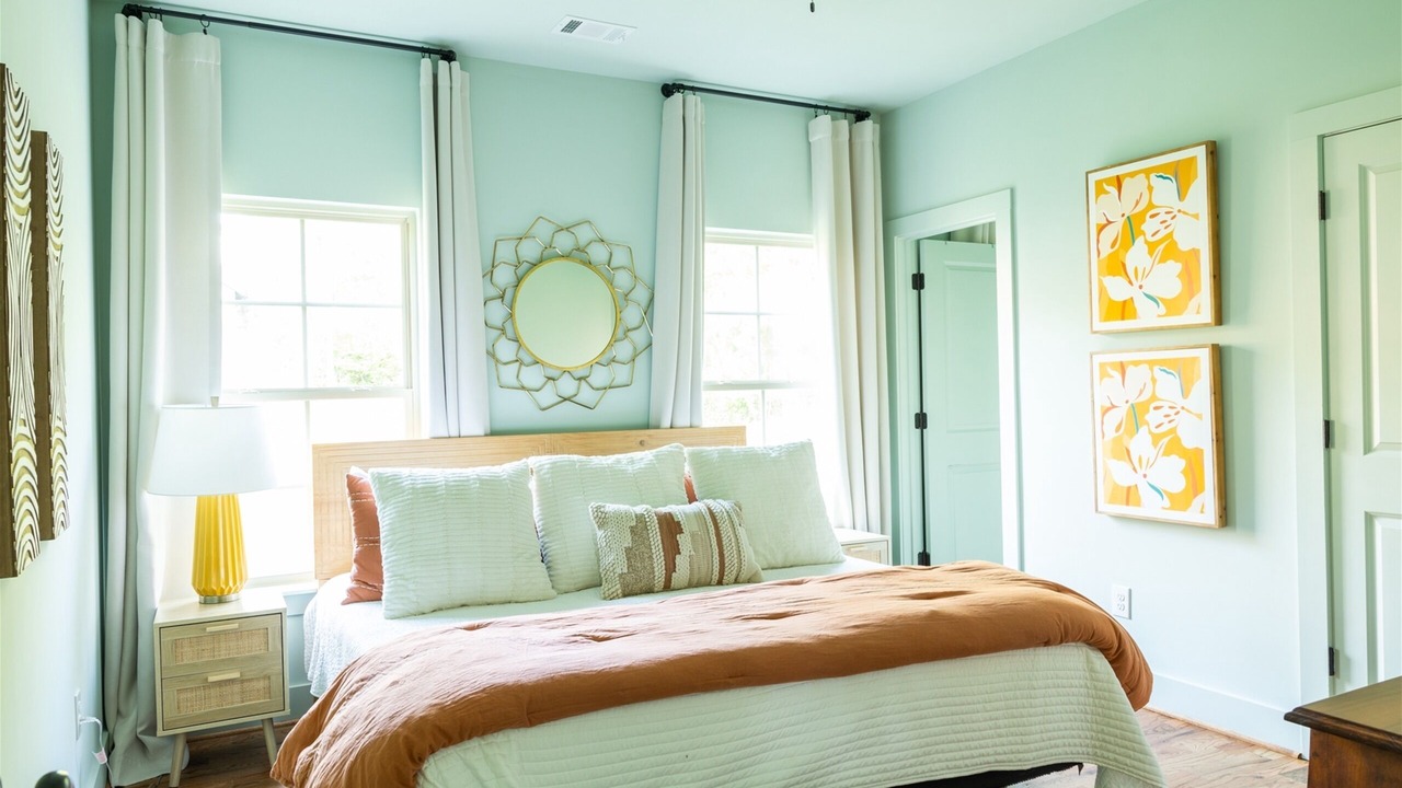Photo of Bedroom in Tallassee