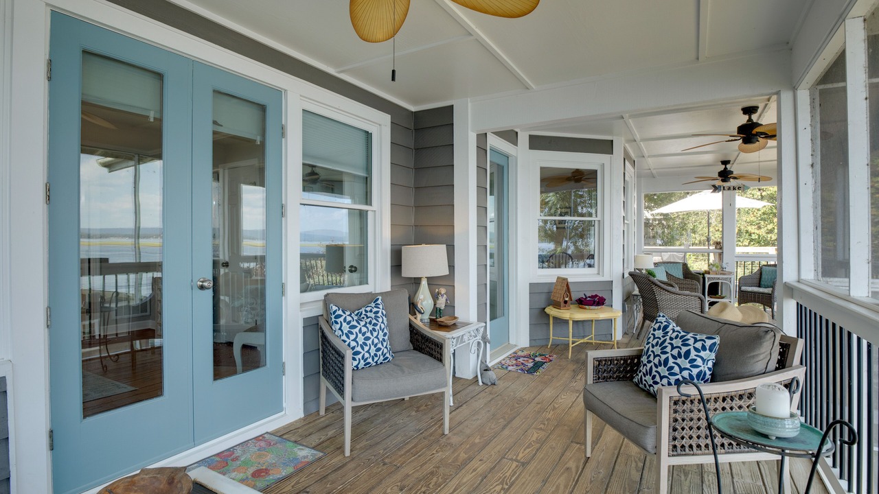 Photo of Patio Balcony in Groveoak
