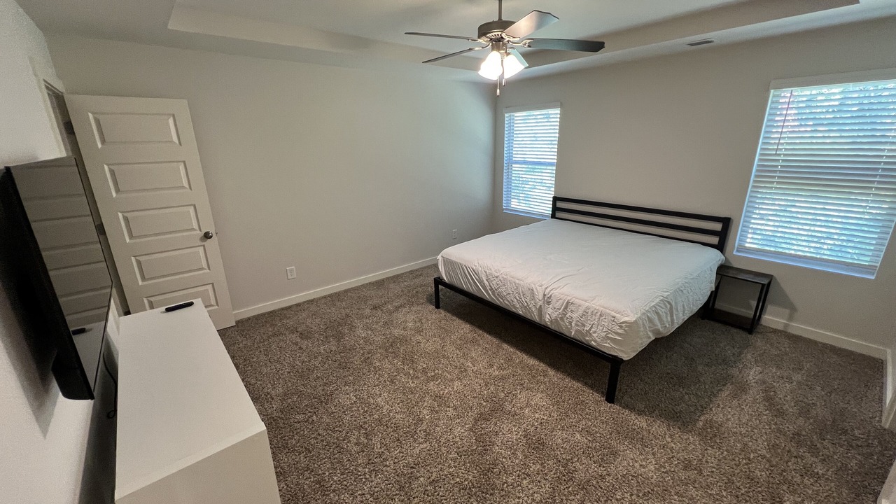 Photo of Bedroom in Calera