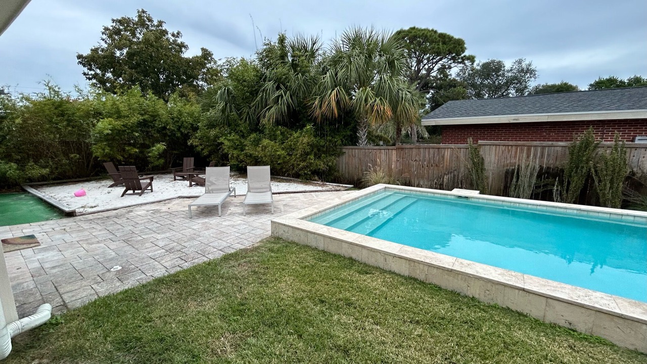 Photo of Outdoor in Pensacola