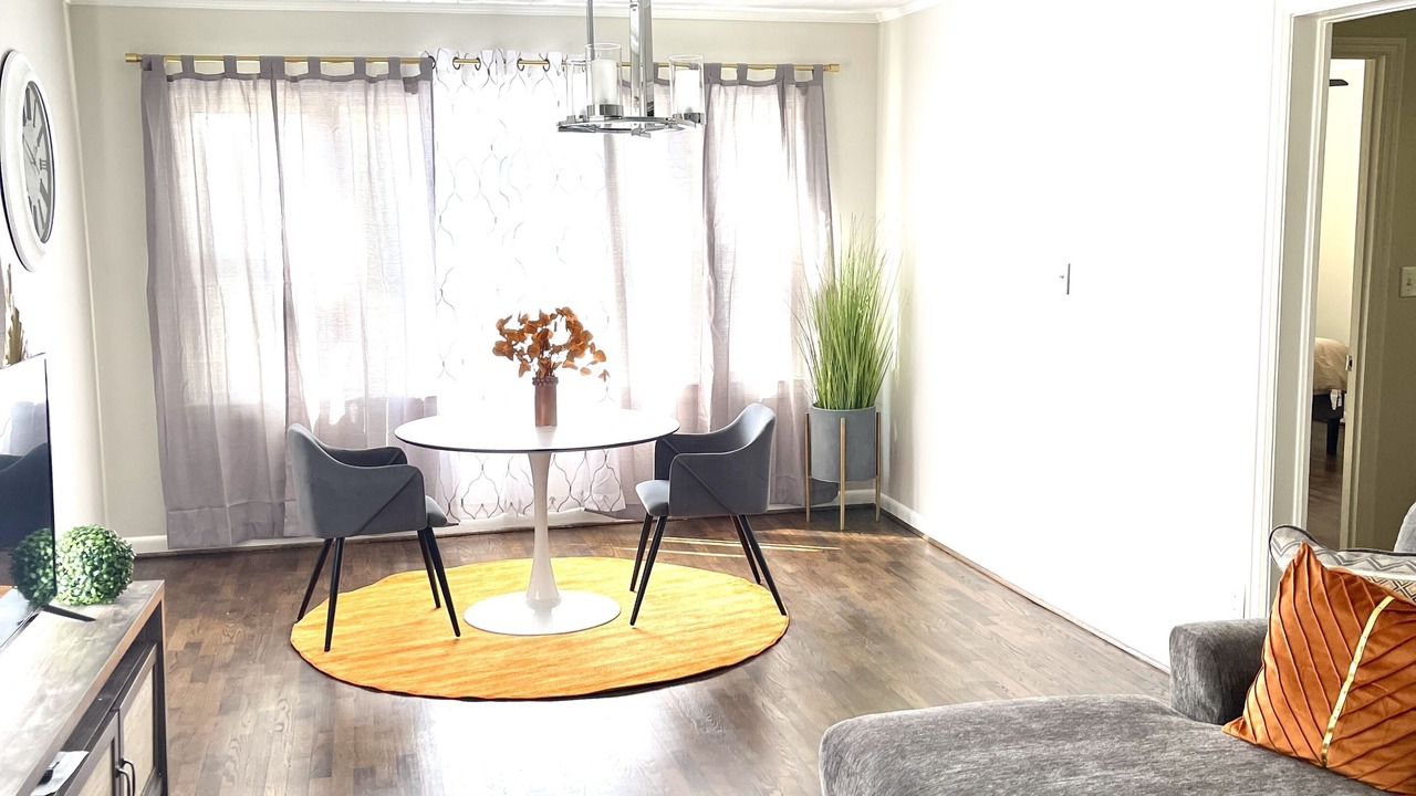 Photo of Livingroom in Crestline Heights