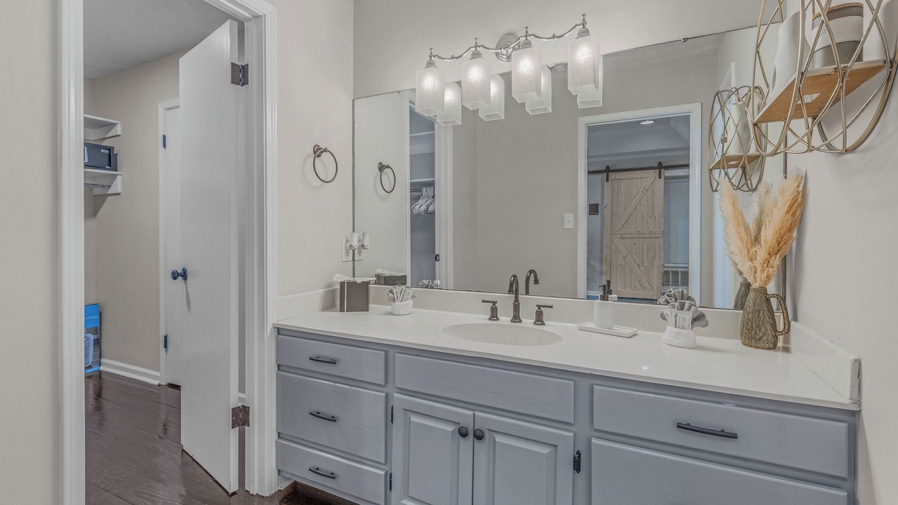 Photo of Bathroom in Gunter Afs