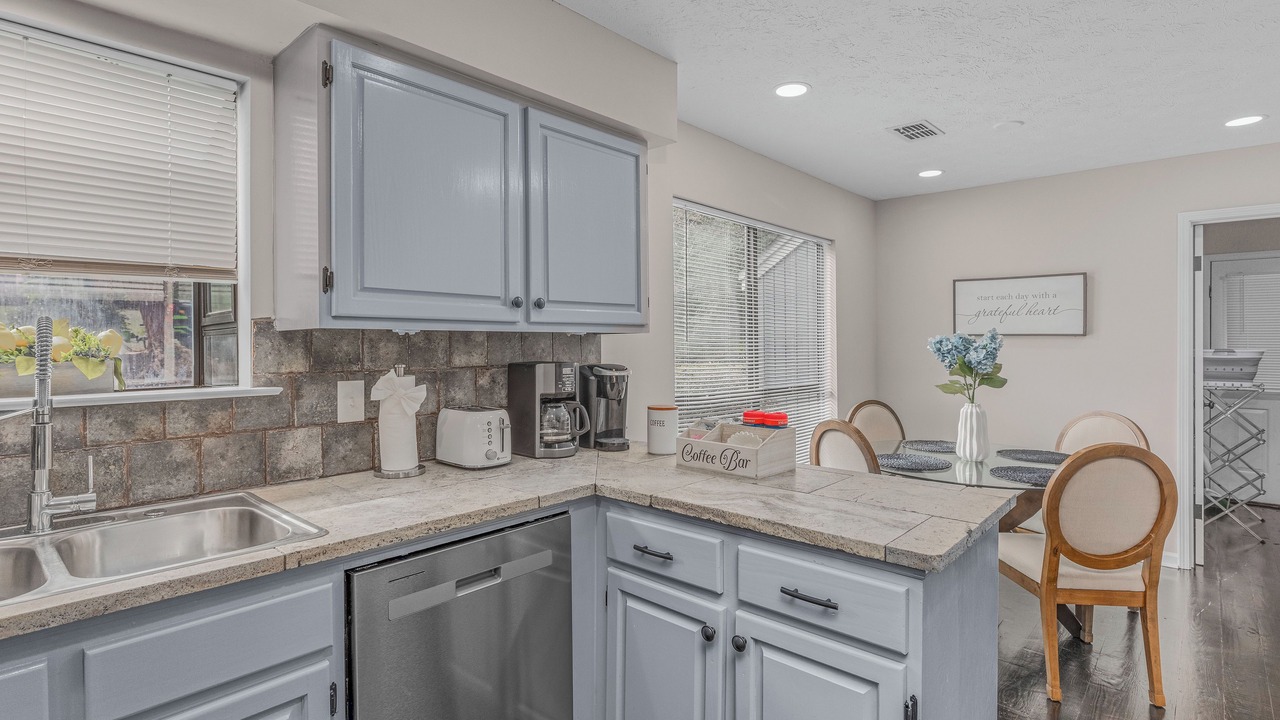 Photo of Kitchen in Gunter Afs