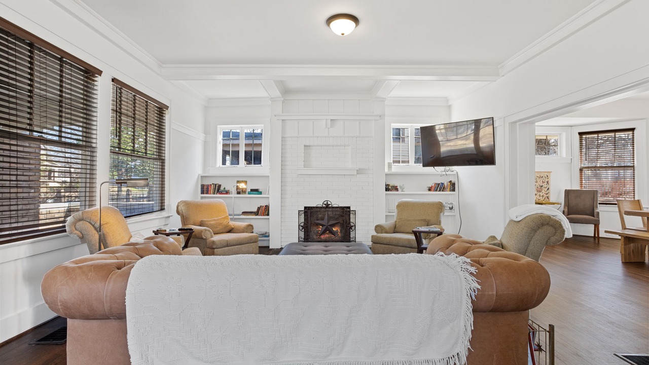 Photo of Livingroom in Norwood