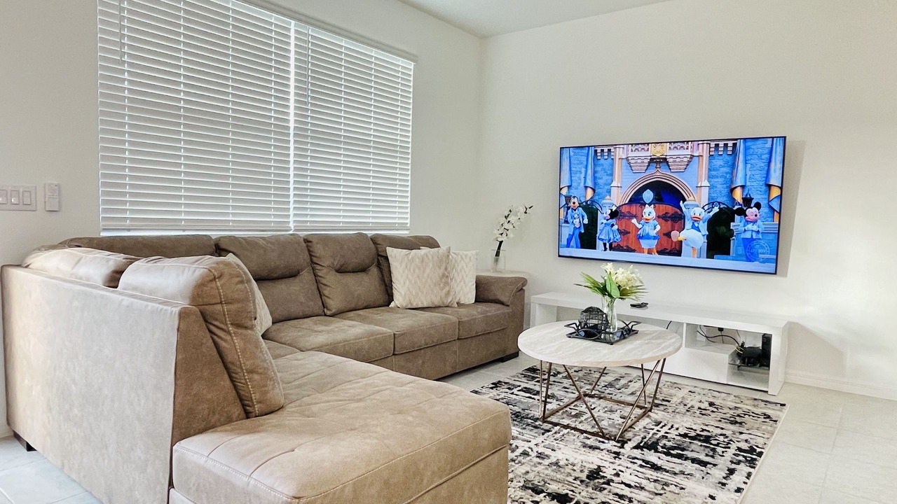 Photo of Livingroom in Davenport