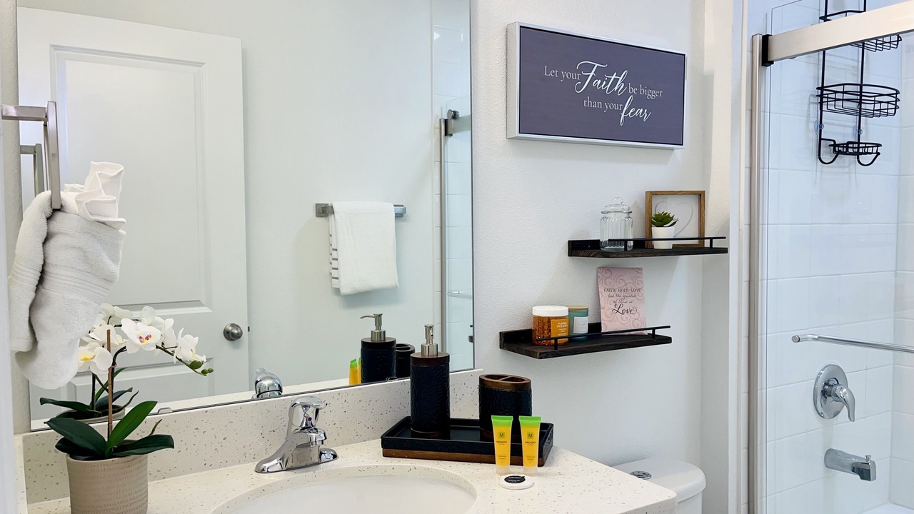 Photo of Bathroom in Davenport