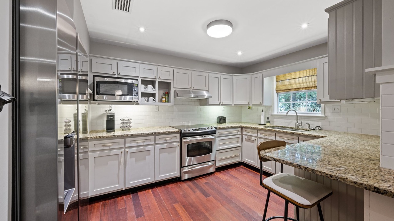 Photo of Kitchen in Daphne