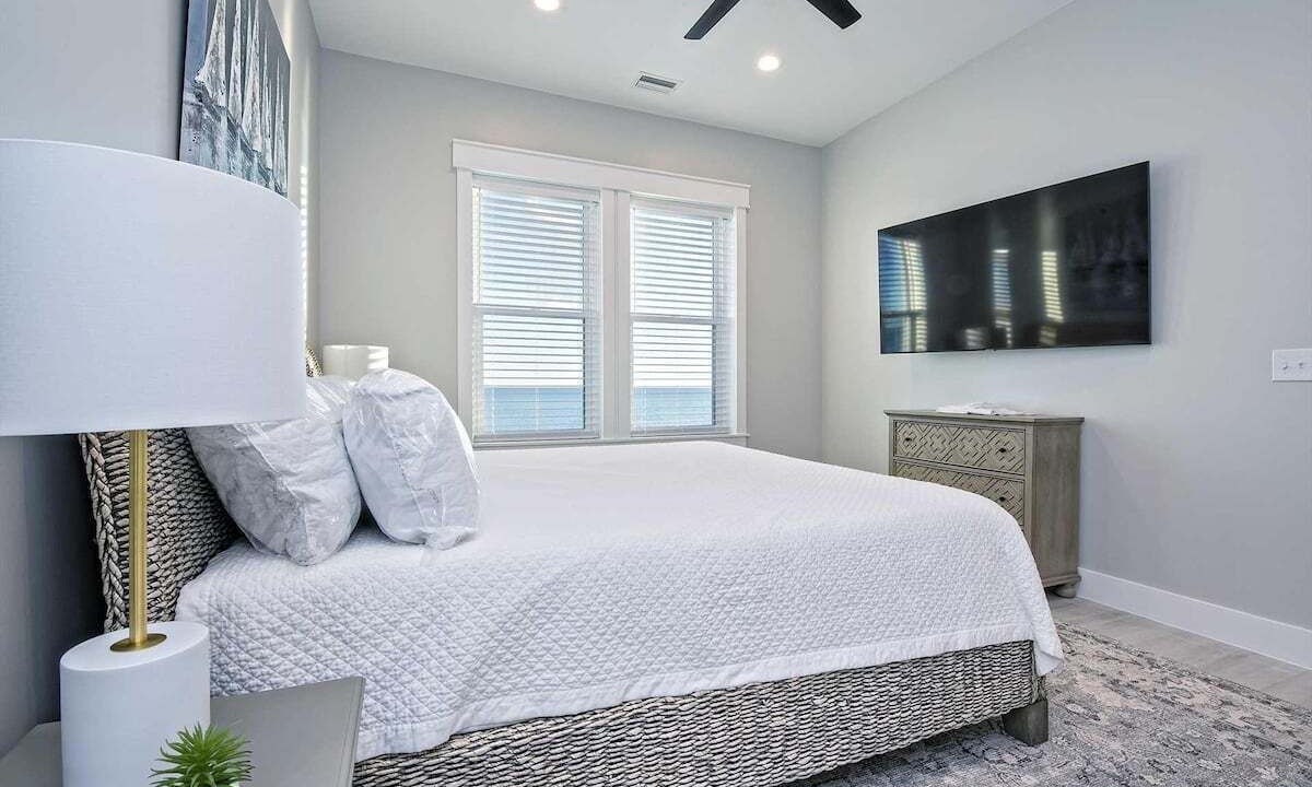 Photo of Bedroom in Southpointe
