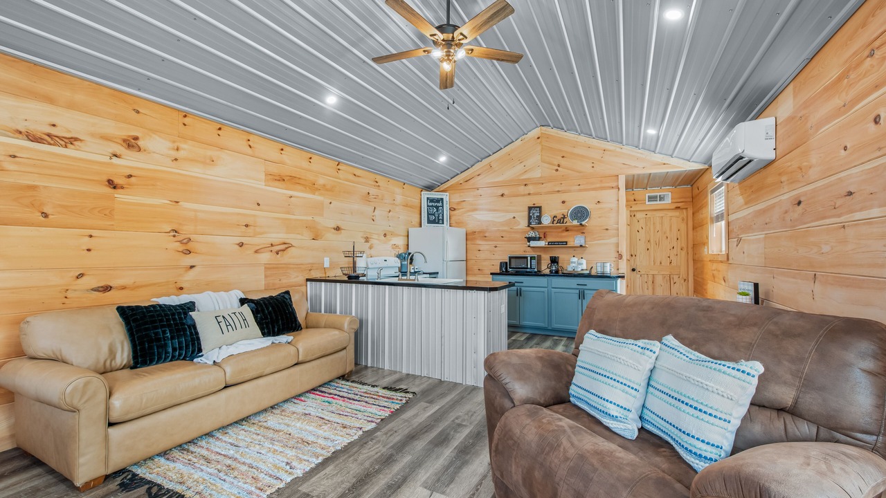 Photo of Bedroom in Groveoak