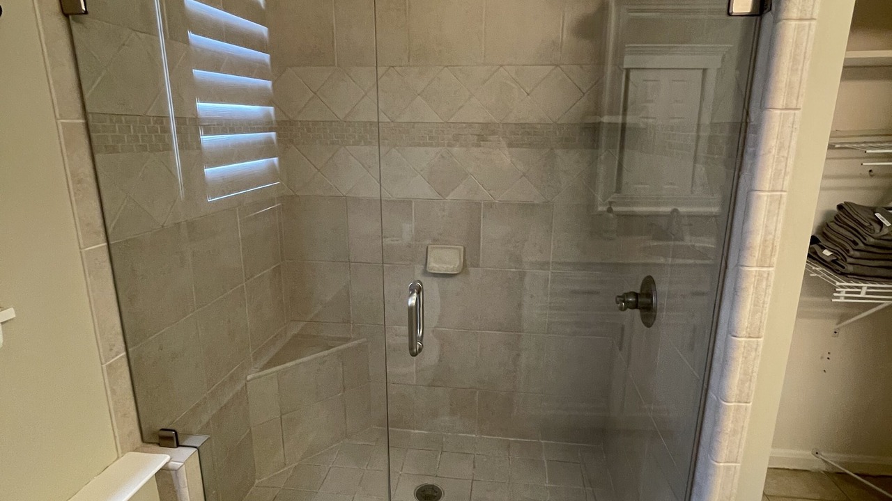 Photo of Bathroom in Scottsboro