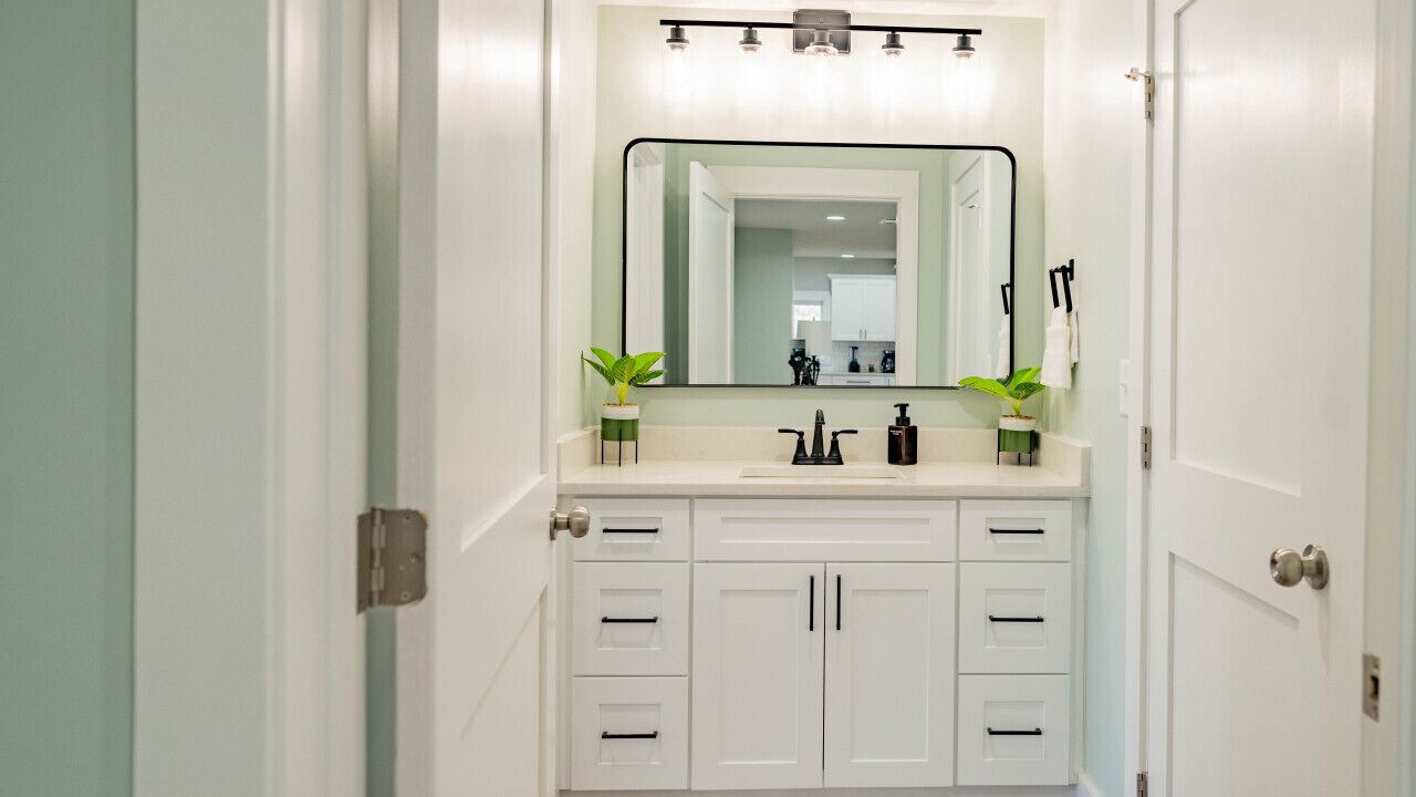 Photo of Bathroom in Cedar Bluff