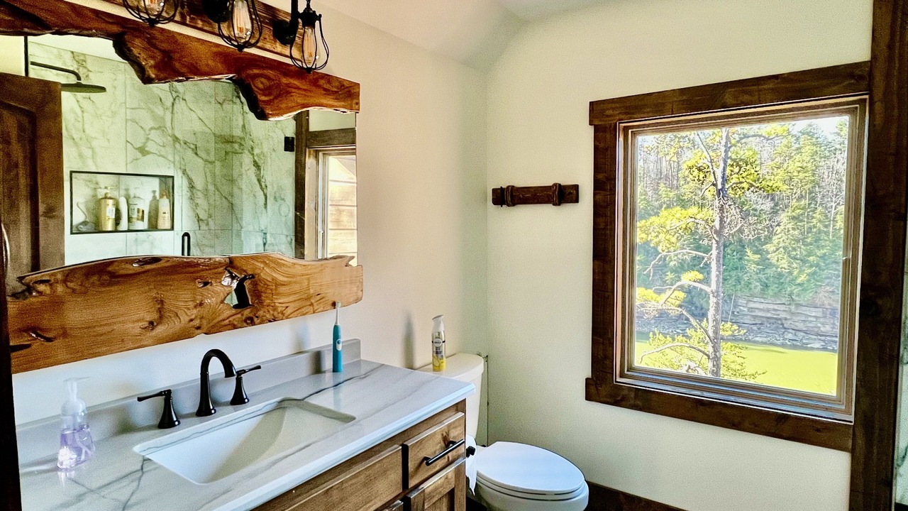 Photo of Bathroom in Double Springs