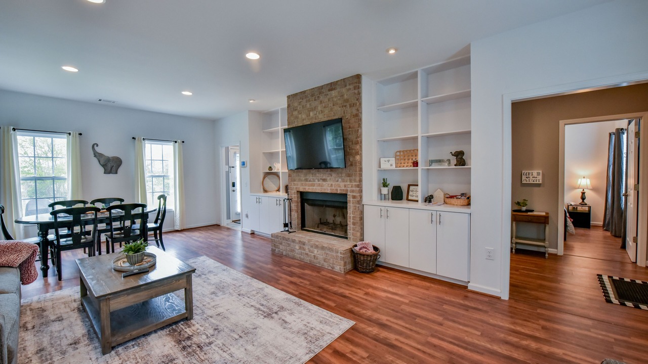 Photo of Livingroom in Tuscaloosa