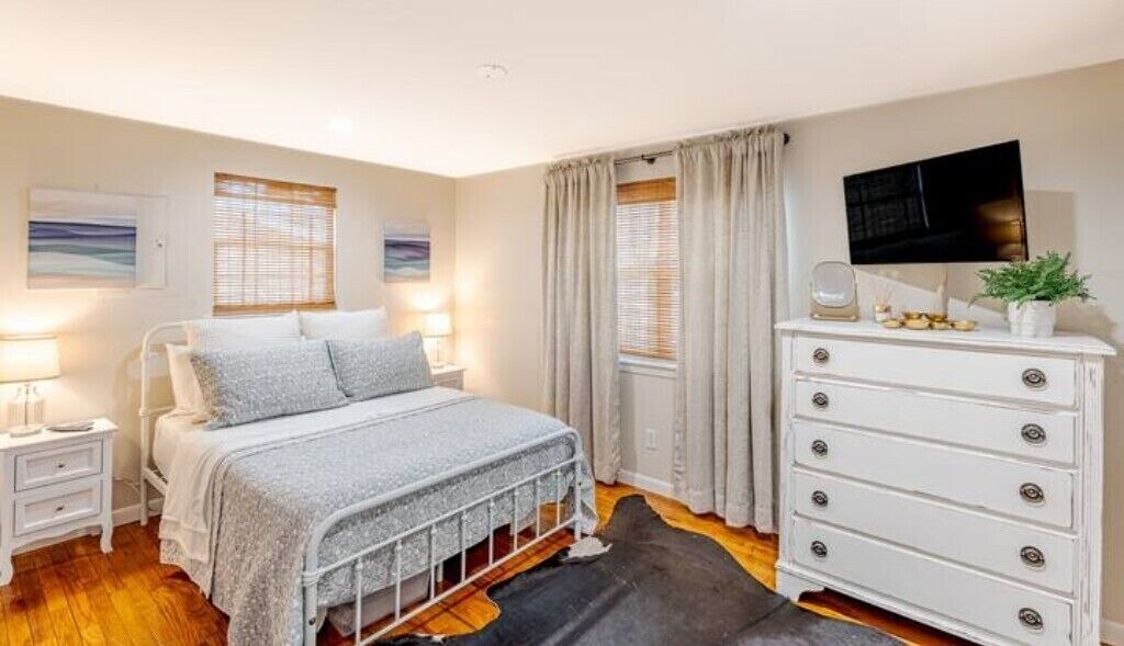 Photo of Bedroom in Fairhope