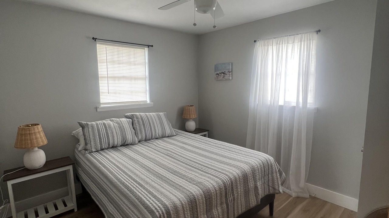 Photo of Bedroom in Surf Side Shores