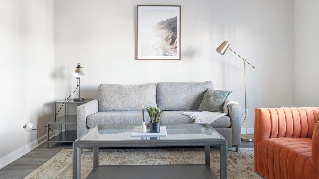 Photo of Livingroom in Homewood