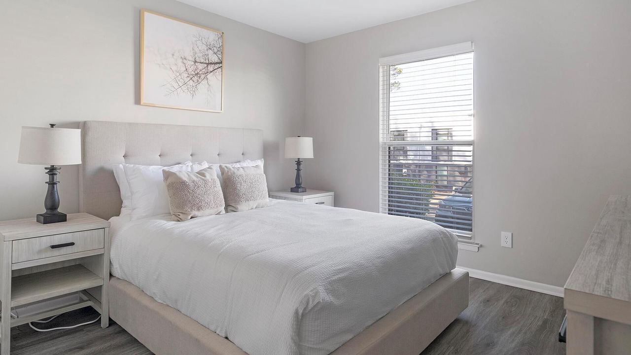 Photo of Bedroom in Homewood