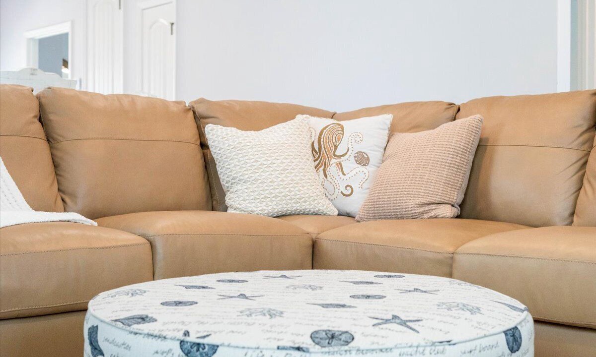 Photo of Livingroom in Ono Island