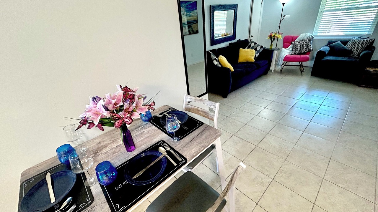 Photo of Livingroom in Northeast Pensacola
